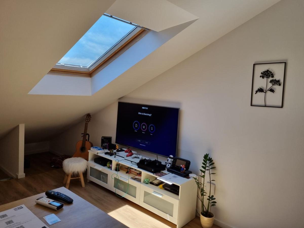 Geek Apartment Омиш Экстерьер фото
