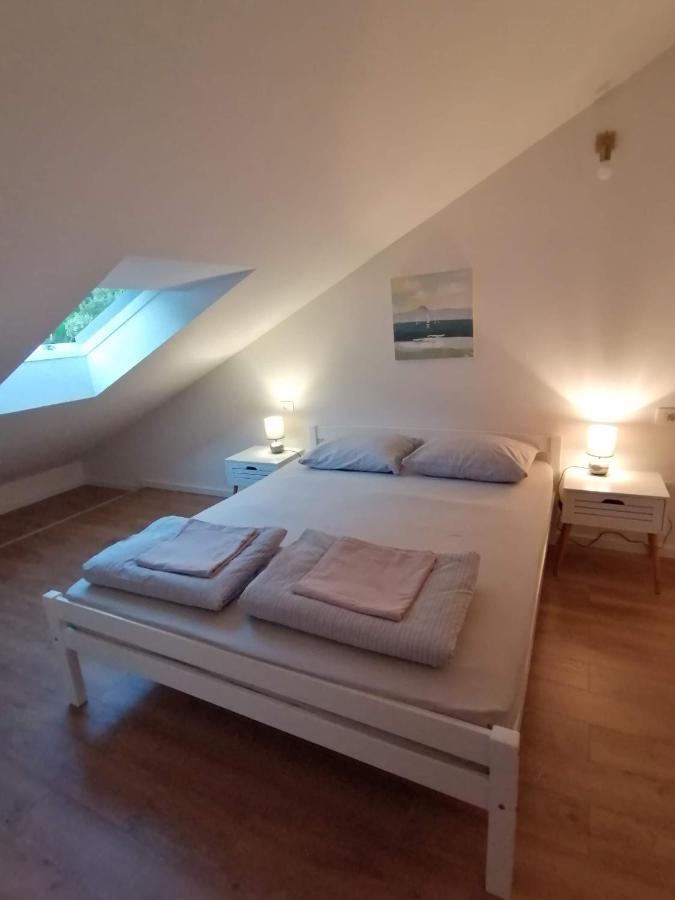 Geek Apartment Омиш Экстерьер фото